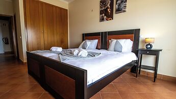 Urban Beach - Izato Paraíso