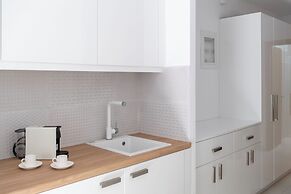 Parikia's Cosy Jewel