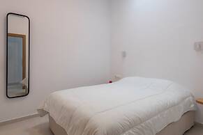 Parikia's Cosy Jewel