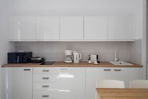 Parikia's Cosy Jewel