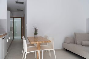 Parikia's Cosy Jewel