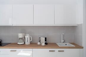 Parikia's Cosy Jewel