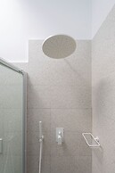 Parikia's Cosy Jewel