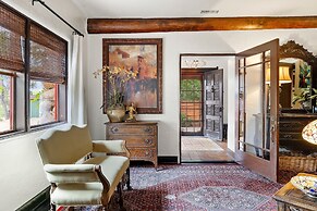 Rock House Haven Retreat