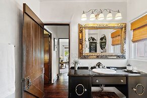 Rock House Haven Retreat