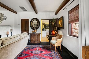 Rock House Haven Retreat