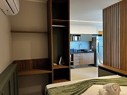 Studio Design 3 Apt 604