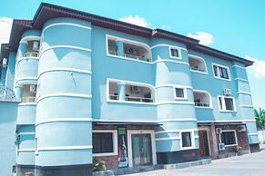 Kay Luxury Suites