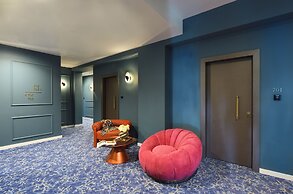 The Oscar Olympic Hotel