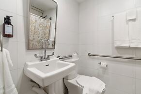 Ayana Inn PR