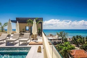 2 Br. With Rooftop Pool and Stunning Ocean View