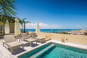 2 Br. With Rooftop Pool and Stunning Ocean View