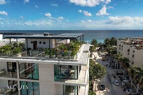 3 Br. Ocean Front PH With Stunning Views