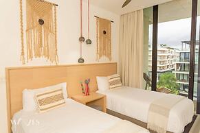 3 Br. Ocean Front PH With Stunning Views