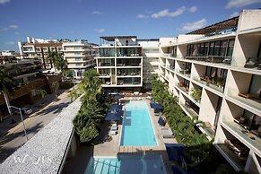 3 Br. Ocean Front PH With Stunning Views