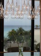 3 Br. Ocean Front PH With Stunning Views