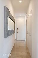 3 Br. Ocean Front PH With Stunning Views