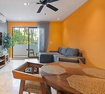 1 Br. LX Amenities Prime Location