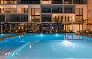 2 Br. Steps Away From the Beach Heated Pool