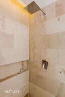 2 Br. Steps Away From the Beach Heated Pool
