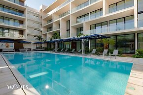 2 Br. Steps Away From the Beach Heated Pool