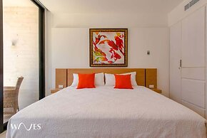 2 Br. Steps Away From the Beach Heated Pool
