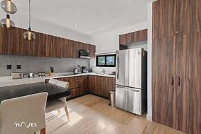 2 BR Apartment With Spacious Loft Close From Beach Zone