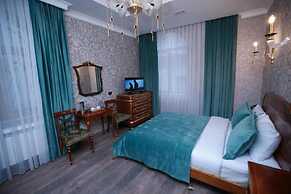 Wes Inn Palace Hotel