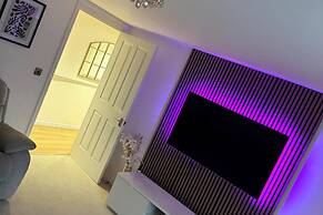 Stylish Apartment in Chafford Hundred