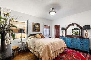 Rock House Haven Retreat