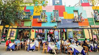 Hostelmo Hotel & Hostel