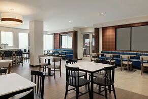 Fairfield By Marriott Inn & Suites Lancaster