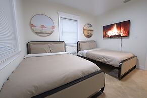 Biscayne Park 3BD2BA Spacious