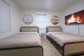 Biscayne Park 3BD2BA Spacious
