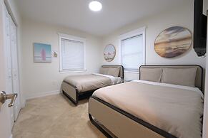 Biscayne Park 3BD2BA Spacious