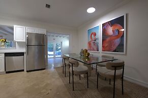 Biscayne Park 3BD2BA Spacious