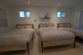 Biscayne Park 3BD2BA Spacious