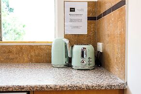 StayAU Serene 3BR Haven for Families