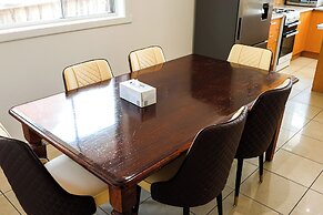 StayAU Serene 3BR Haven for Families