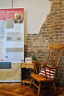 The Lodge at Old City Hall