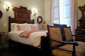 The Lodge at Old City Hall