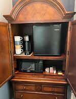 The Lodge at Old City Hall