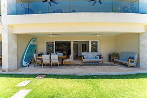 Lagoon Front Infinity Pool Paddleboard And Fun Puerto Aventuras