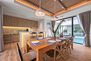 Mövenpick Pool Villa 6BR