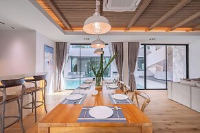 Mövenpick Pool Villa 6BR