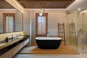 Mövenpick Pool Villa 6BR