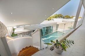 Mövenpick Pool Villa 6BR