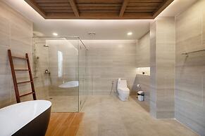 Mövenpick Pool Villa 6BR