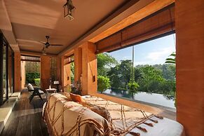 Sumeru Botanical Estate