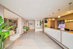 Jingbao Ruijia Hotel